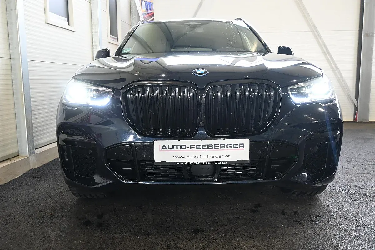 BMW X5 2022 photo 2