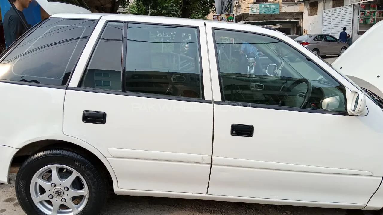 Suzuki Cultus