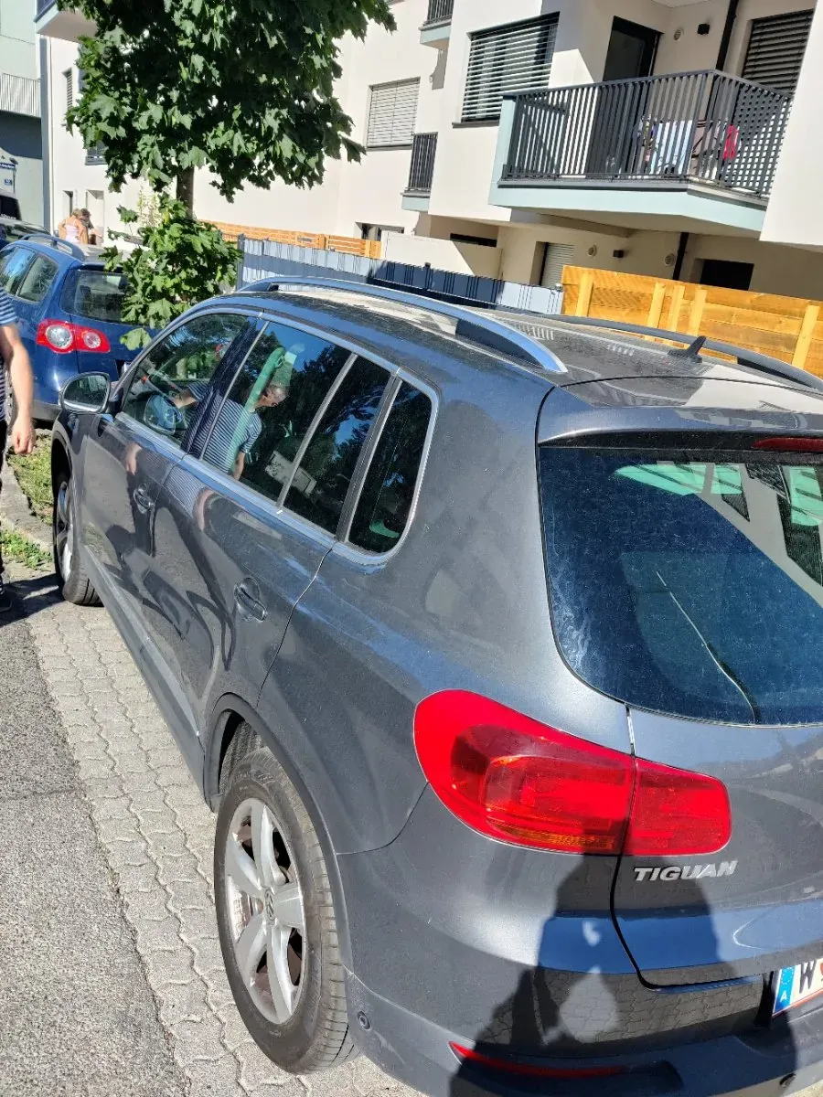 Volkswagen Tiguan 2013 photo 2