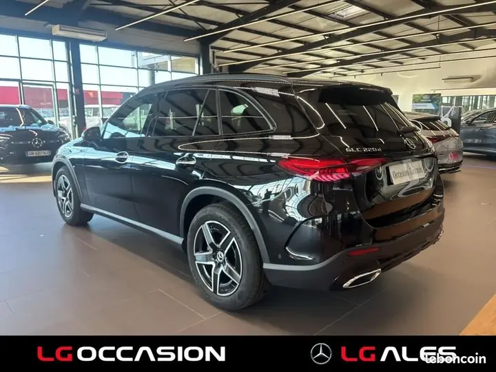 Mercedes-Benz Glc 2025 photo 5