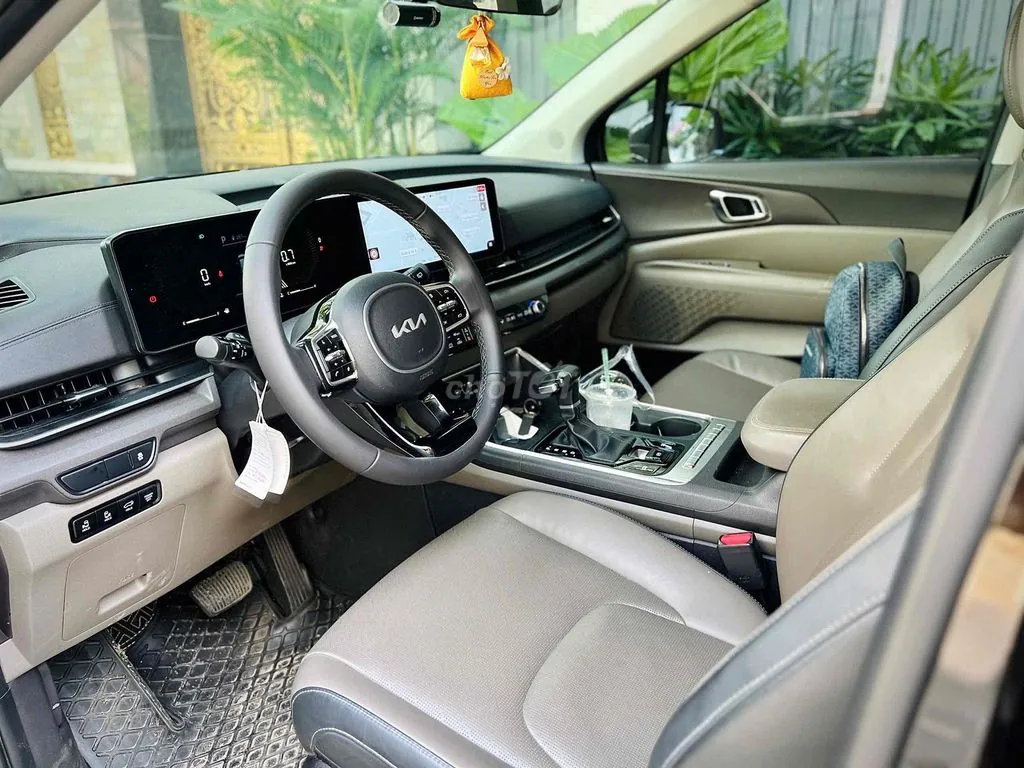 Kia Carnival 2025 photo 4