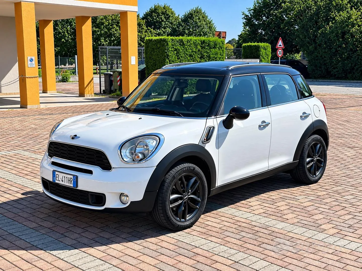 Mini Mini Countryman