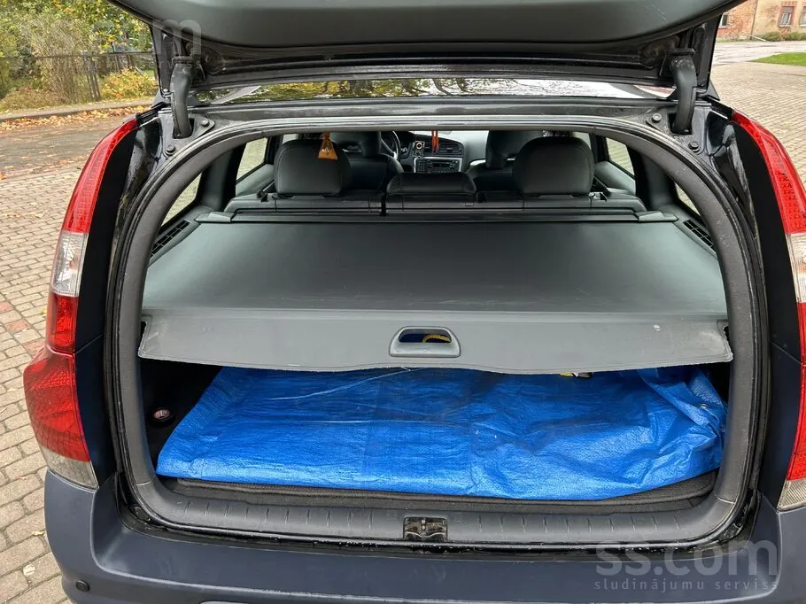 Volvo Xc70 2005 photo 2