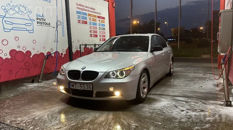 BMW 530