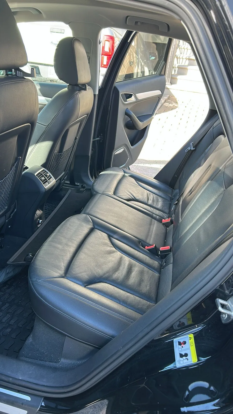 Audi Q3 2015 photo 3