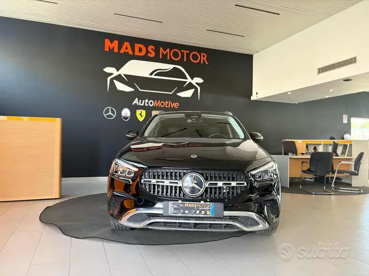 Mercedes-Benz Gla 2023 photo 2