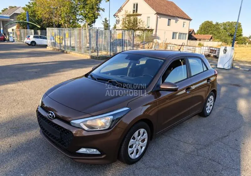 Hyundai I20 2018 photo 2
