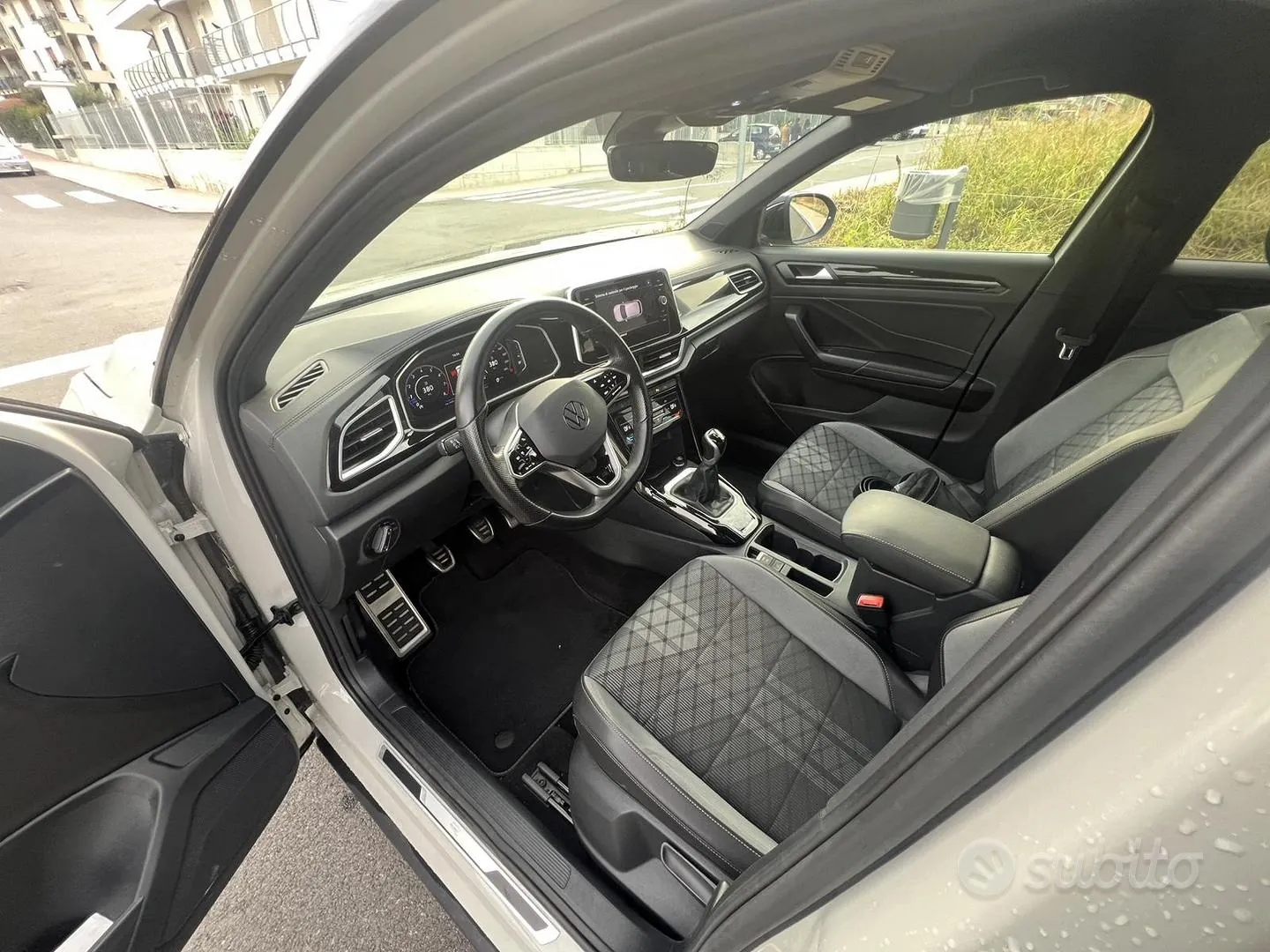 Volkswagen T-Roc 2022 photo 4