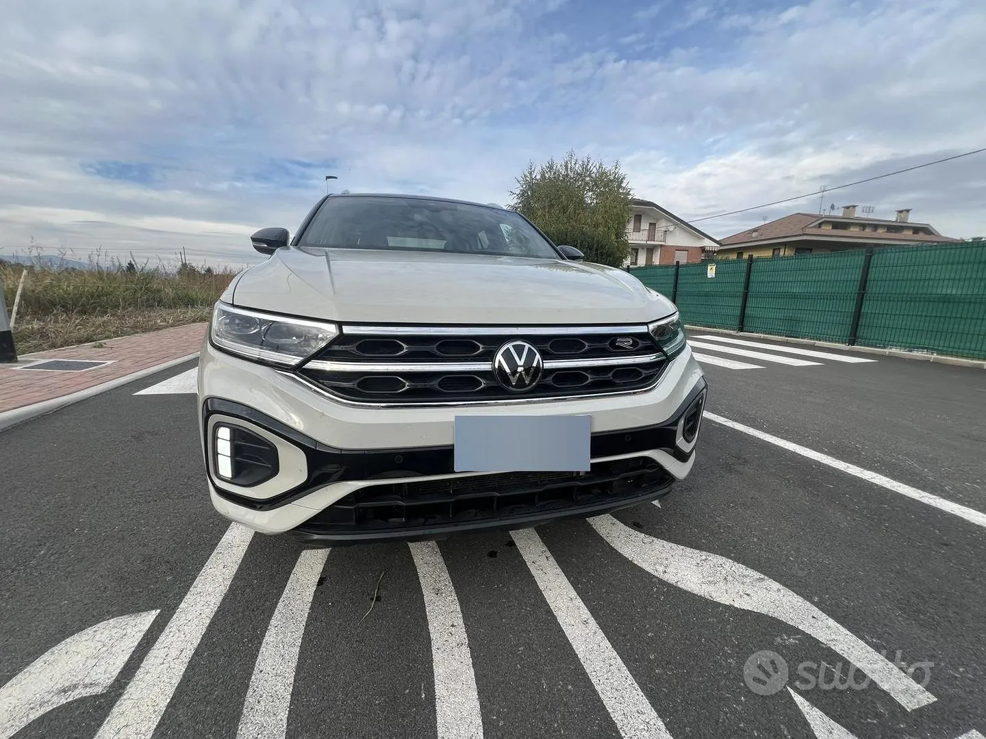 Volkswagen T-Roc 2022 photo 2