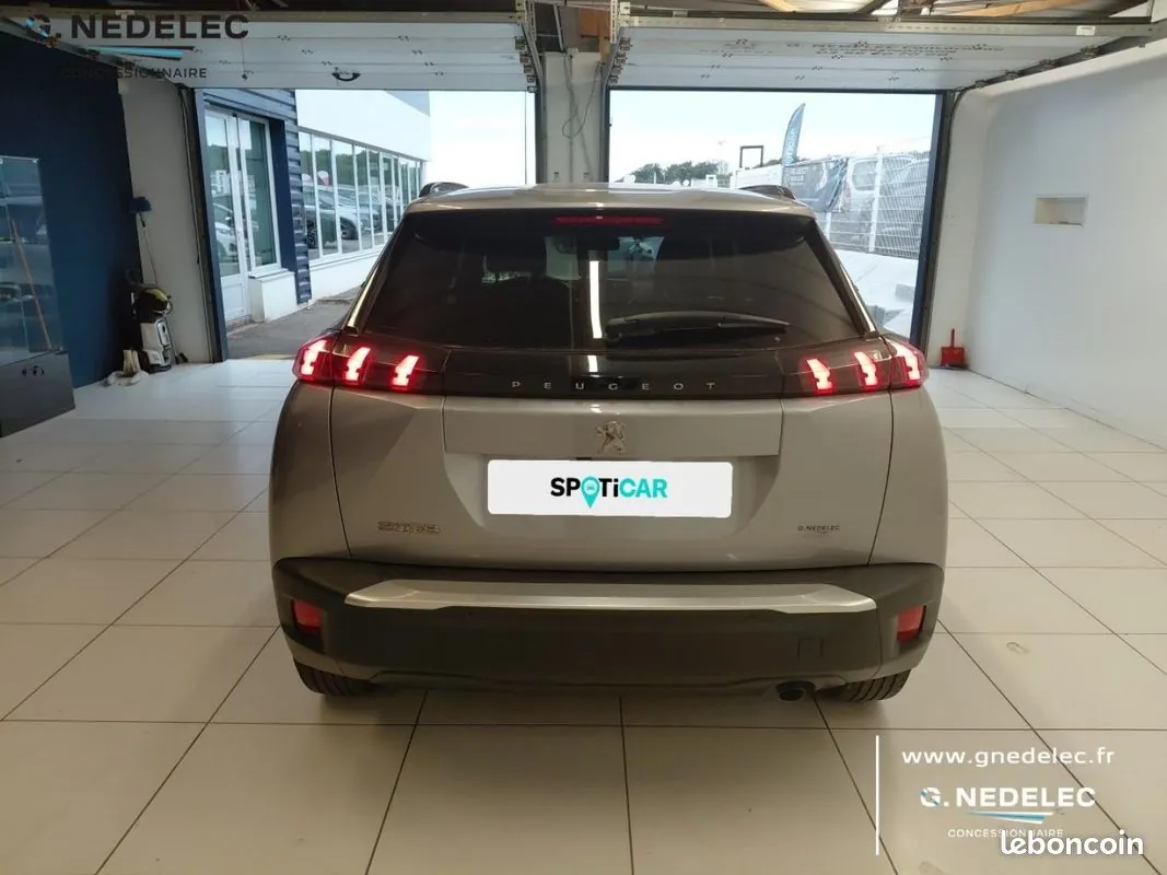 Peugeot 2008 2023 photo 5