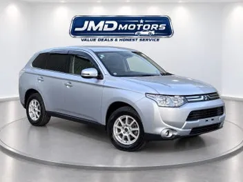 Mitsubishi Outlander 2013 photo 2