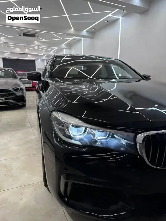 BMW 7 Series 2019 photo 4