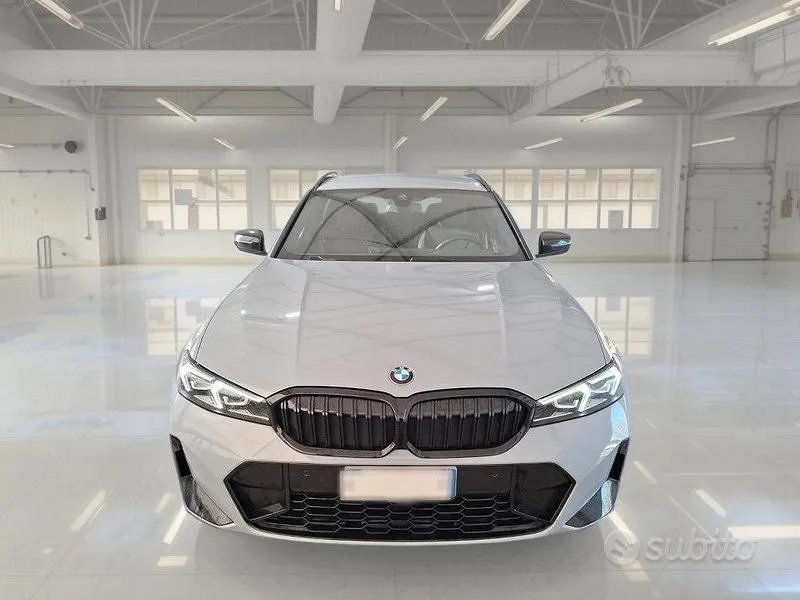 BMW 3 Series 2023 photo 2