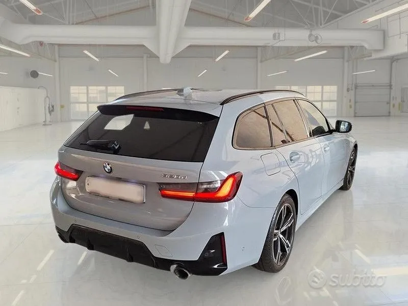 BMW 3 Series 2023 photo 4