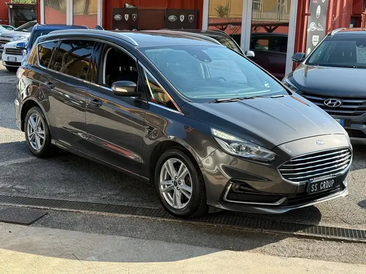 Ford S-Max
