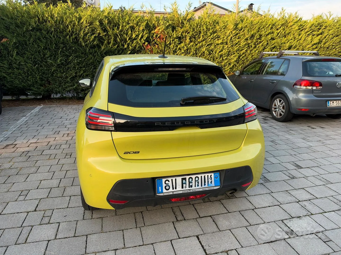 Peugeot 208 2024 photo 4