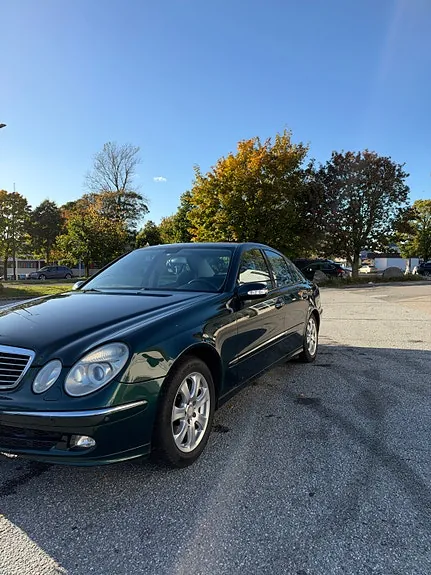 Mercedes-Benz E200