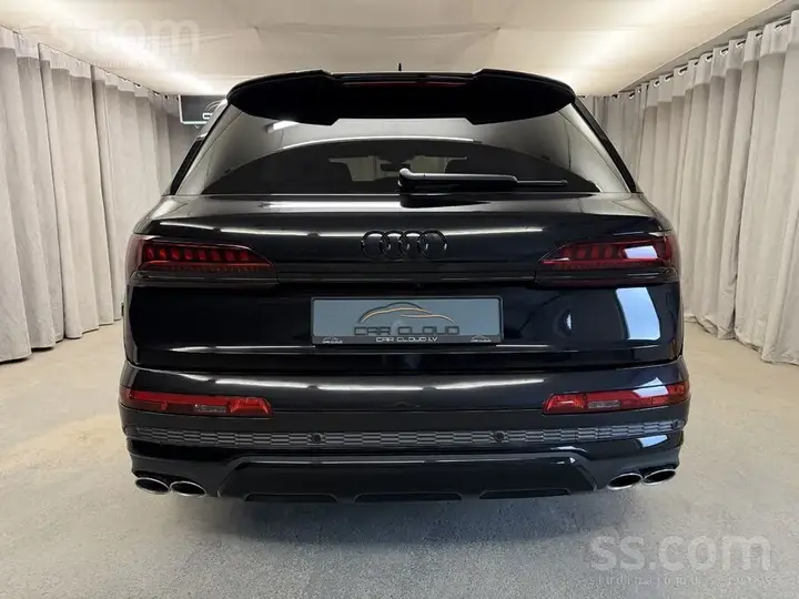 Audi Q7 2022 photo 5