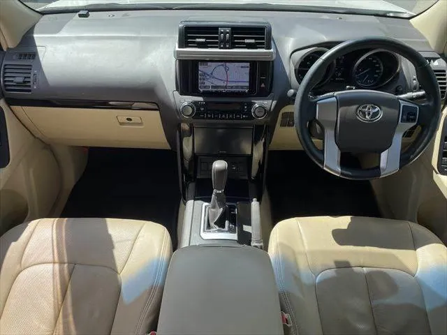 Toyota Land Cruiser Prado 2015 photo 3