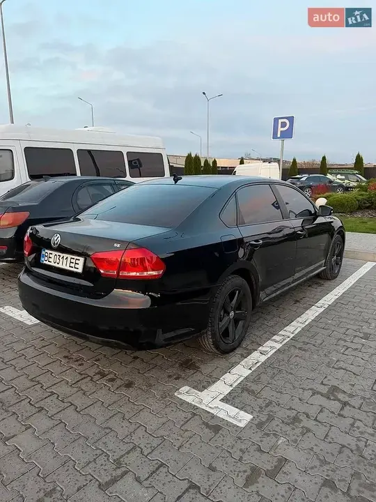 Volkswagen Passat 2012 photo 5