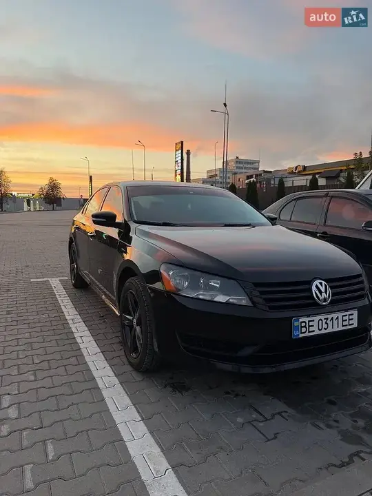 Volkswagen Passat 2012 photo 4