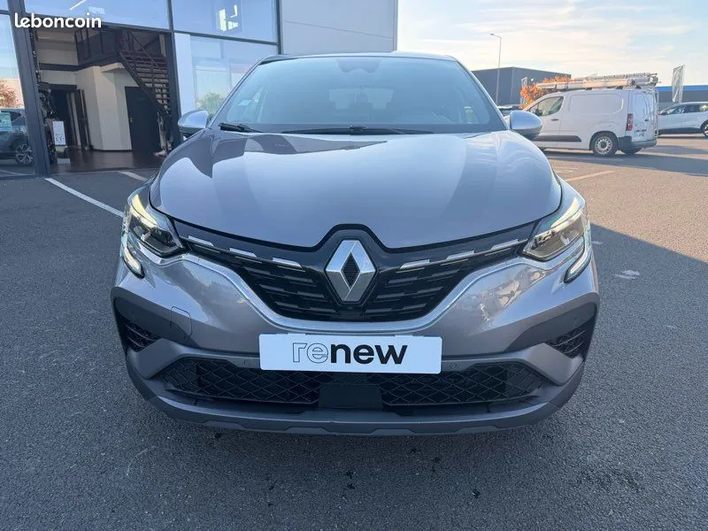 Renault Captur 2022 photo 2