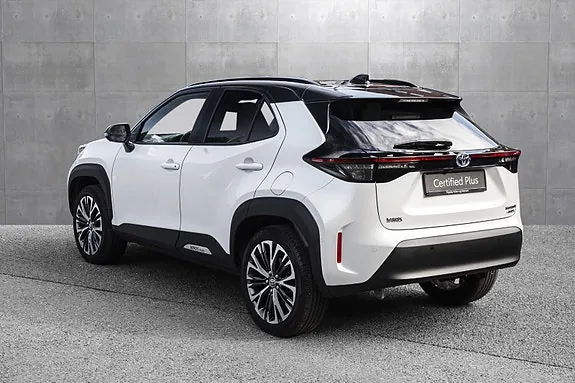 Toyota Yaris Cross 2023 photo 2