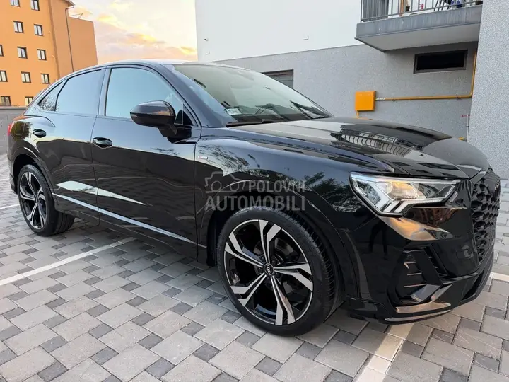 Audi Q3 2021 photo 3