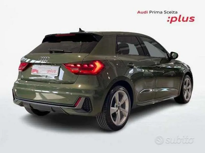 Audi A1 2025 photo 2