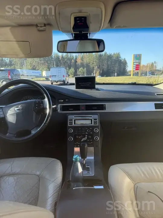 Volvo V70 2008 photo 4
