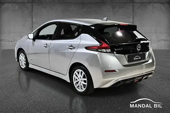 Nissan Leaf 2021 photo 3