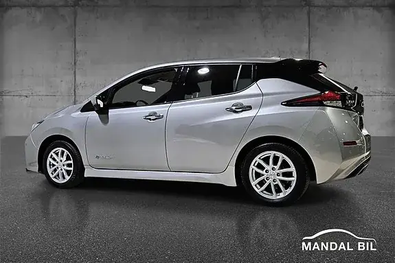 Nissan Leaf 2021 photo 4