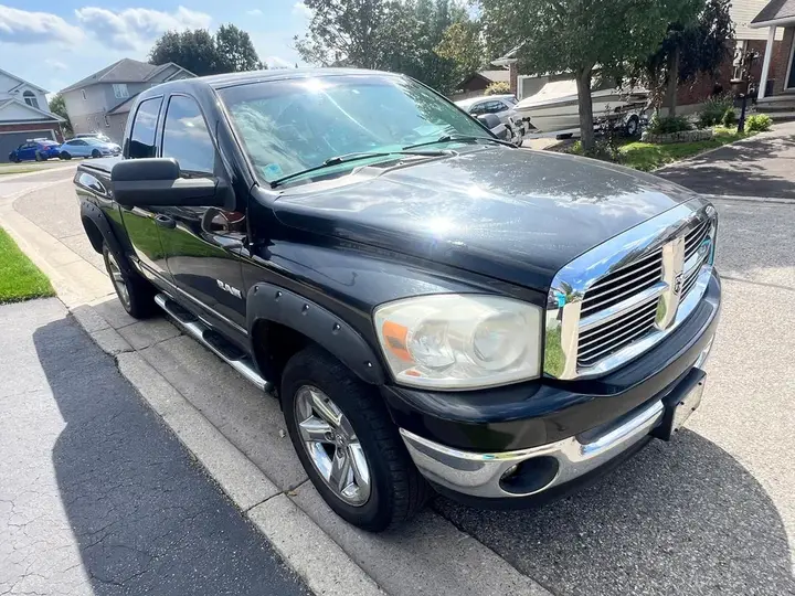 Dodge Ram 1500 2008 photo 2
