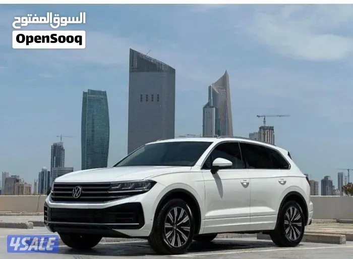 Volkswagen Touareg 2024 photo 2