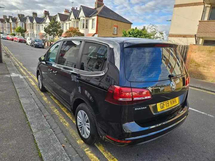 Volkswagen Sharan 2019 photo 3