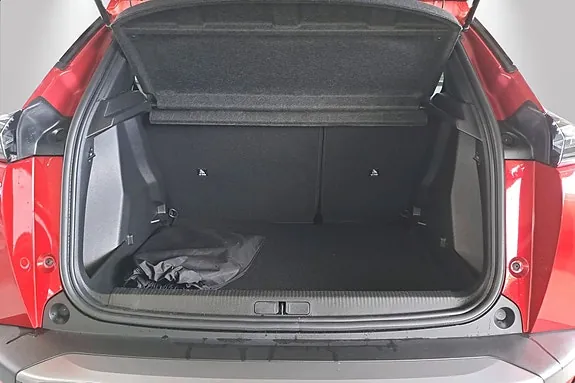 Peugeot E-2008 2025 photo 5
