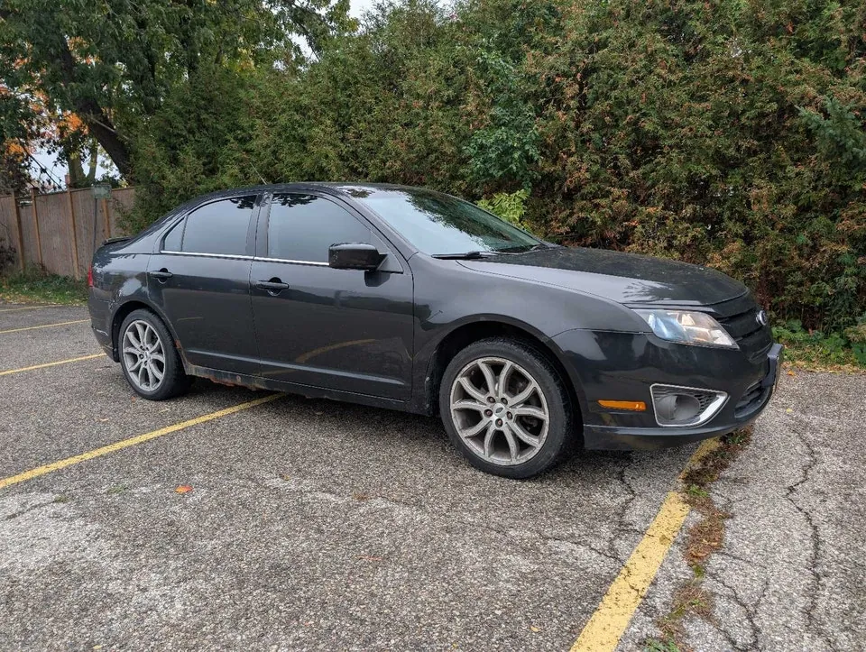 Ford Fusion 2012 photo 3