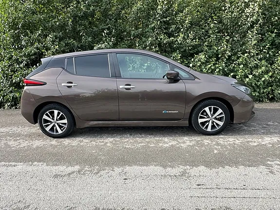 Nissan Leaf 2019 photo 5