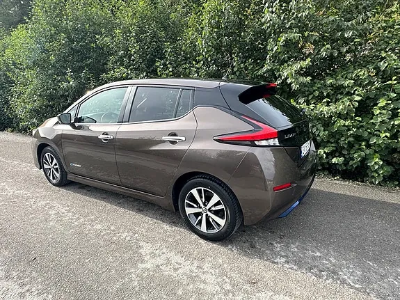 Nissan Leaf 2019 photo 3
