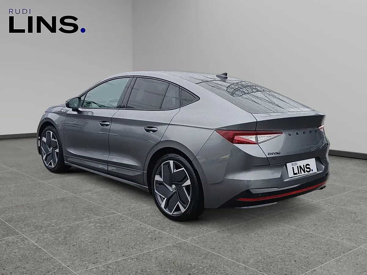 Skoda Enyaq 2023 photo 3