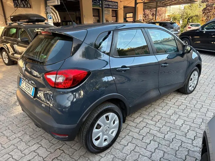 Renault Captur 2016 photo 3