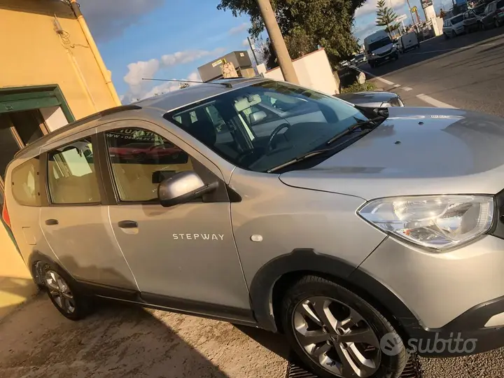 Dacia Lodgy Stepway 2017 photo 5