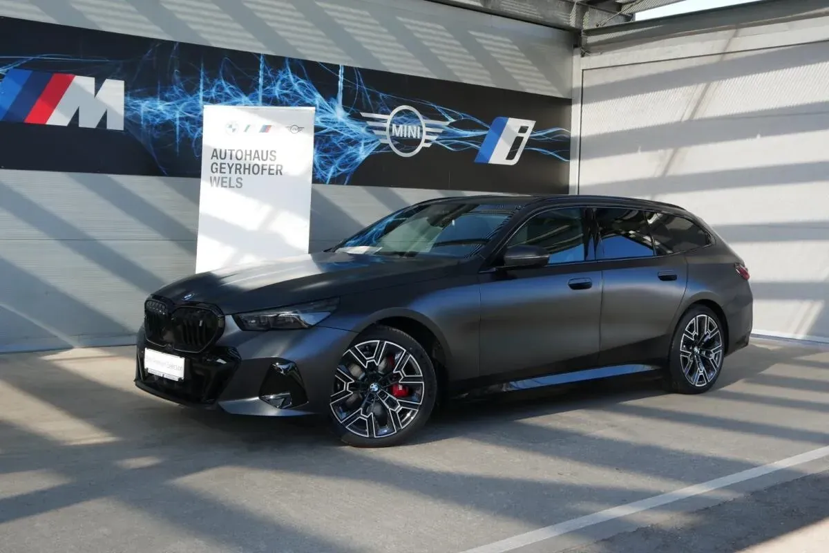 BMW I5