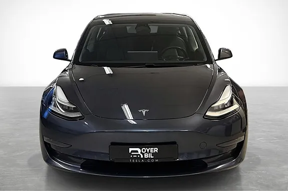 Tesla Model 3 2021 photo 2