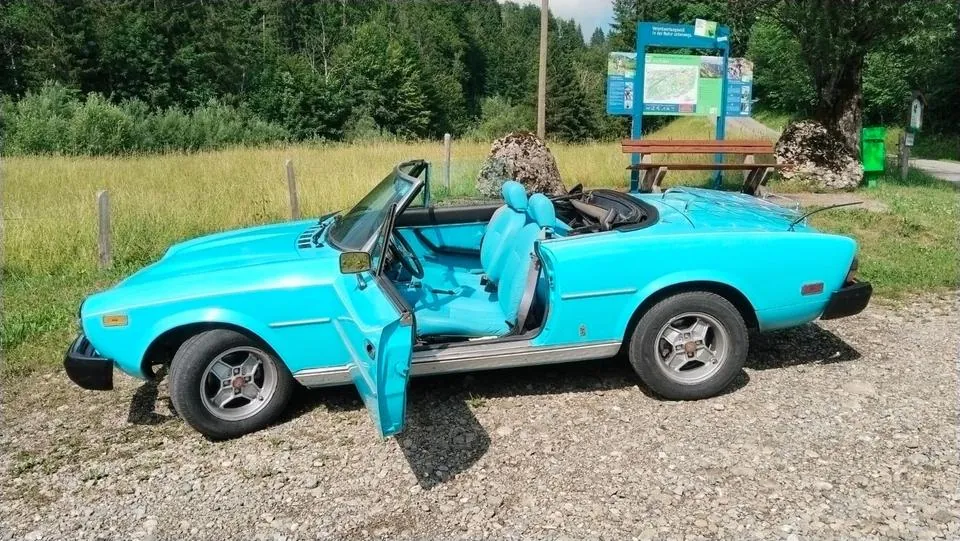 Fiat 124 Spider
