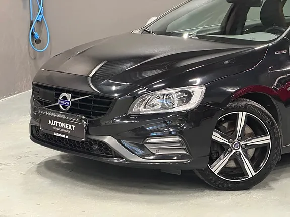 Volvo V60 2018 photo 2