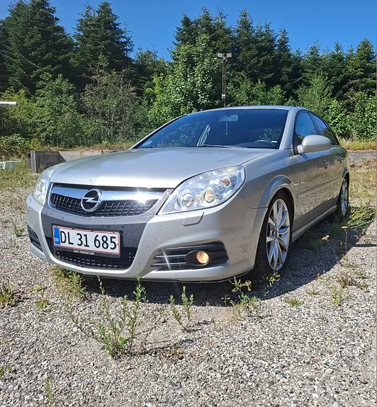Opel Vectra 2008 photo 2