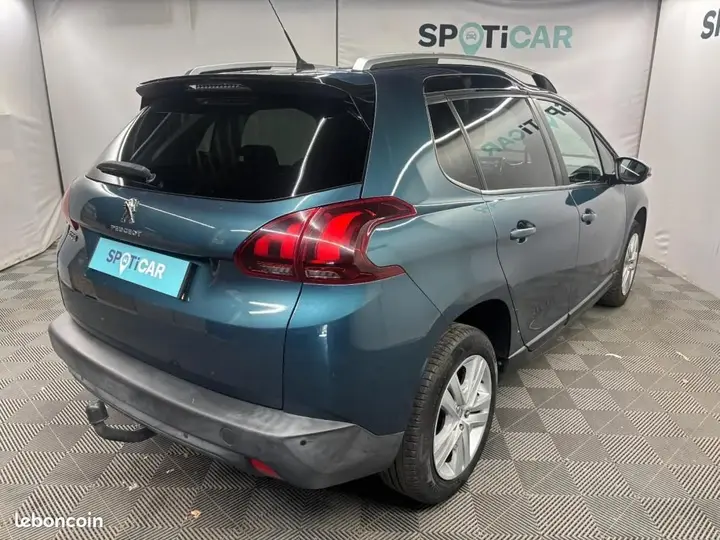 Peugeot 2008 2017 photo 4
