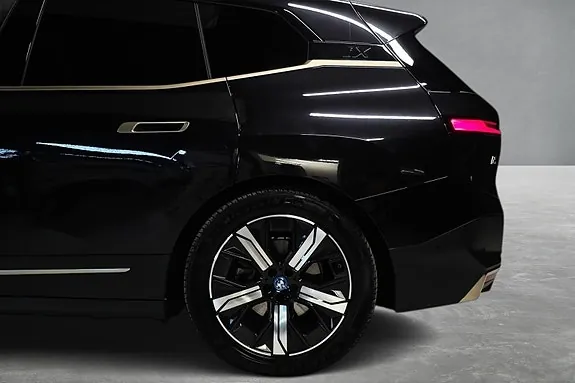 BMW Ix 2022 photo 4