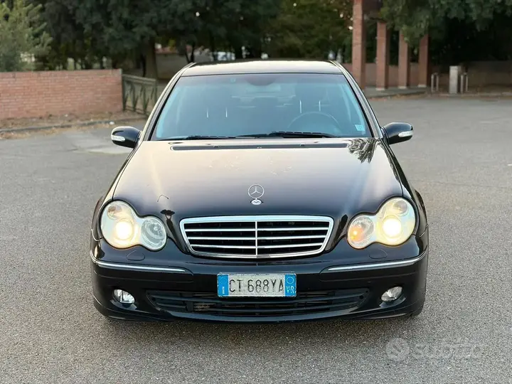Mercedes-Benz C 220 Cdi 2005 photo 2